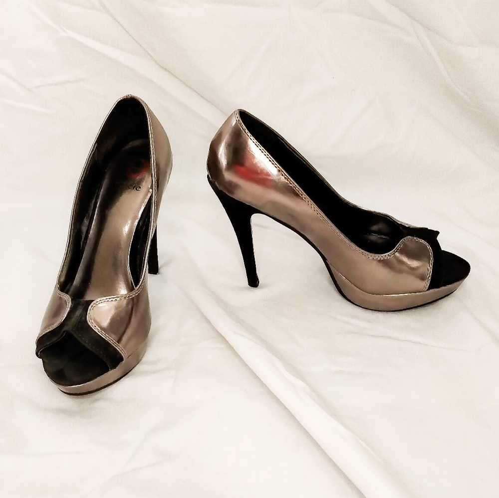 9 Red Circle gunmetal peeptoe round high heels sandals